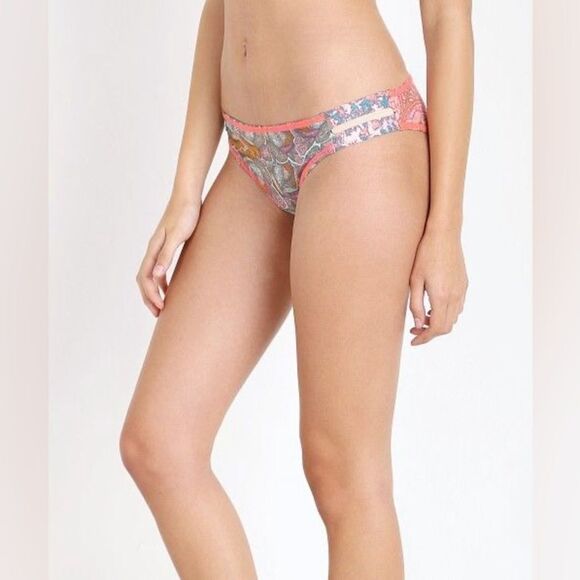 Maaji | California Bay Hipster Reversible Cheeky Bikini Bottom - Picture 2 of 10